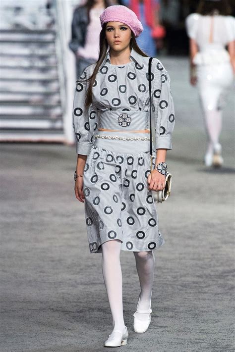 chanel collection croisiere 2019|chanel resort fashion.